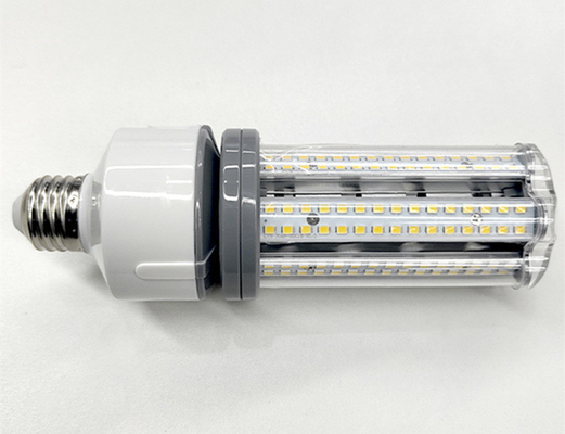 30w conduziu a ampola SMD2835 do milho com aprovação de iluminação alta de RoHS do CE da saída da eficiência 4050lm