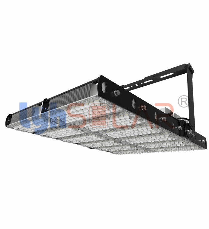 Refletor LED 1500 W preto externo com revestimento em pó anti UV para estádio
